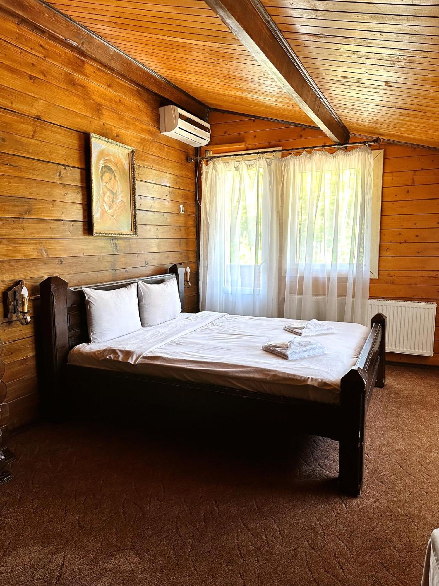 Hotel Orlyne Gnizdo Czernowitz Exterior foto