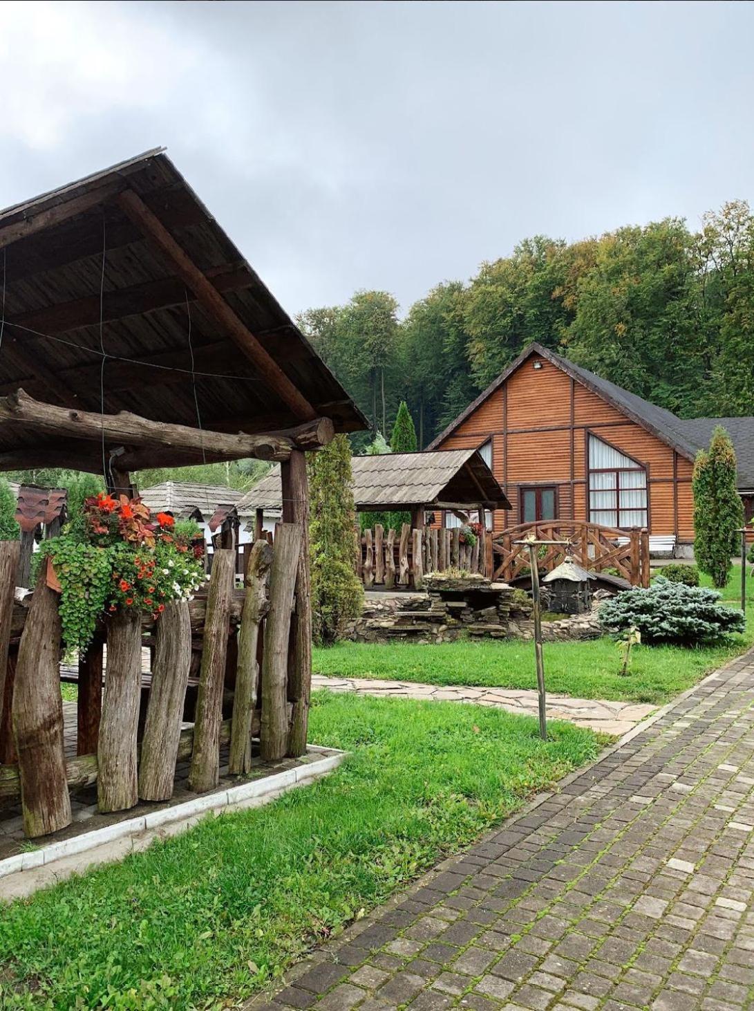 Hotel Orlyne Gnizdo Czernowitz Exterior foto