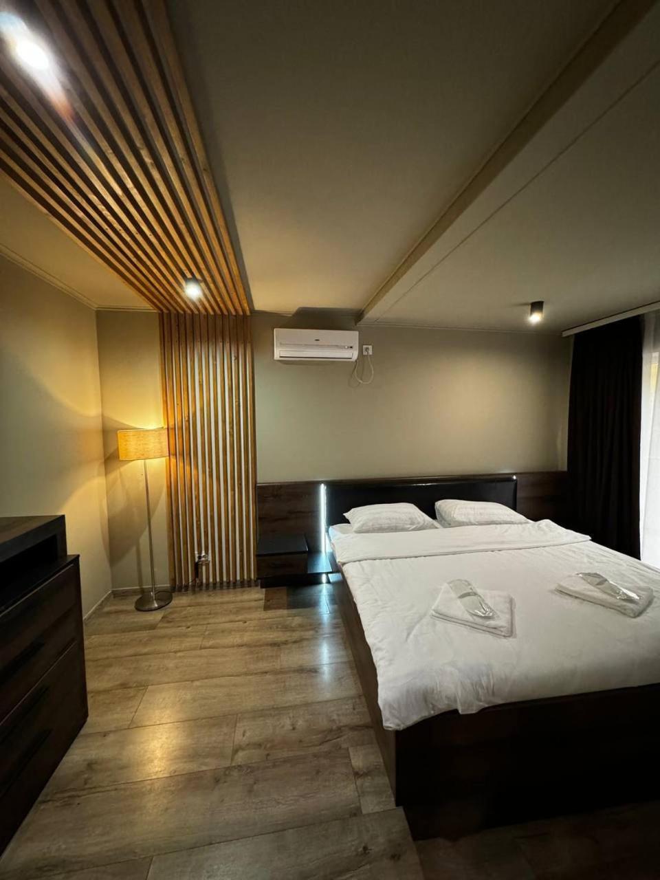 Hotel Orlyne Gnizdo Czernowitz Zimmer foto